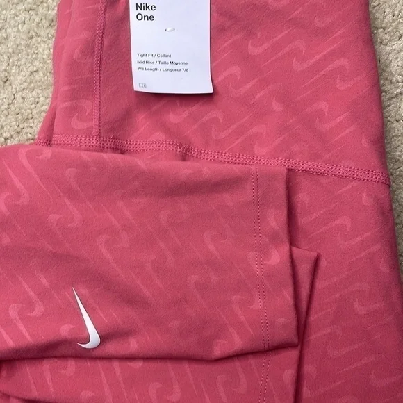 NIKE ICONIC CLASH ALL OVER LEGGINGS RARE NWT sold out pink 7/8 leggings - Picture 7 of 8